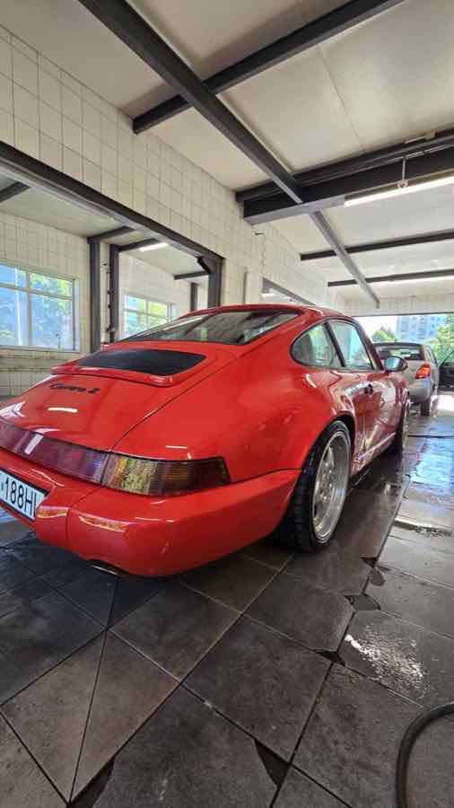 Klasyczne Porsche 911 Carrera