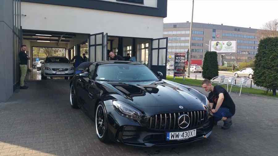 Mercedes-AMG GT R — pielęgnacja felg